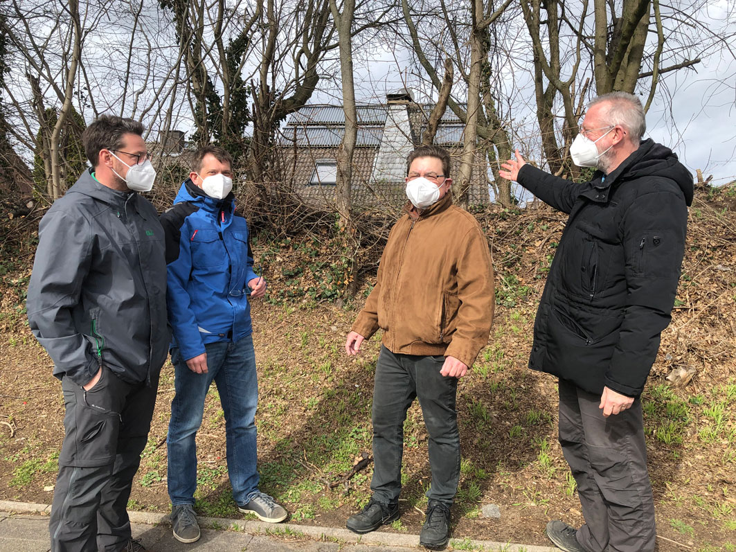 René und Martin sind mit Bürgern im Gespräch